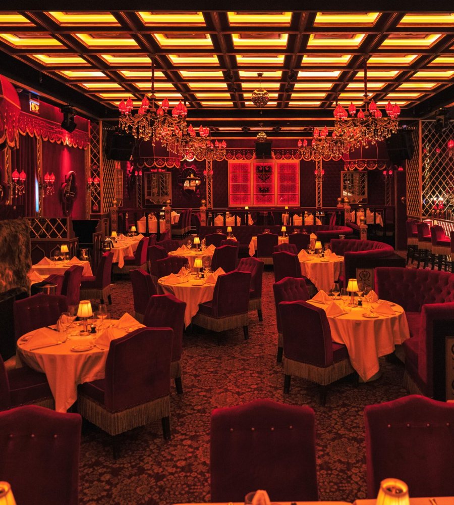 The gilded room at Raspoutine Dubai